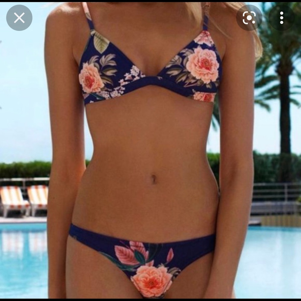 Floral triangl bikini bottoms